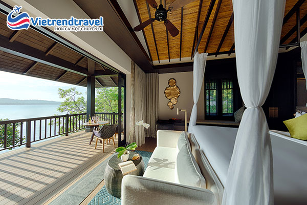 Nam-Nghi-Phu-Quoc-Sunrise-Sunset-Villa-01-Bedroom-Balcony-Oceanview-Vietrend-travel