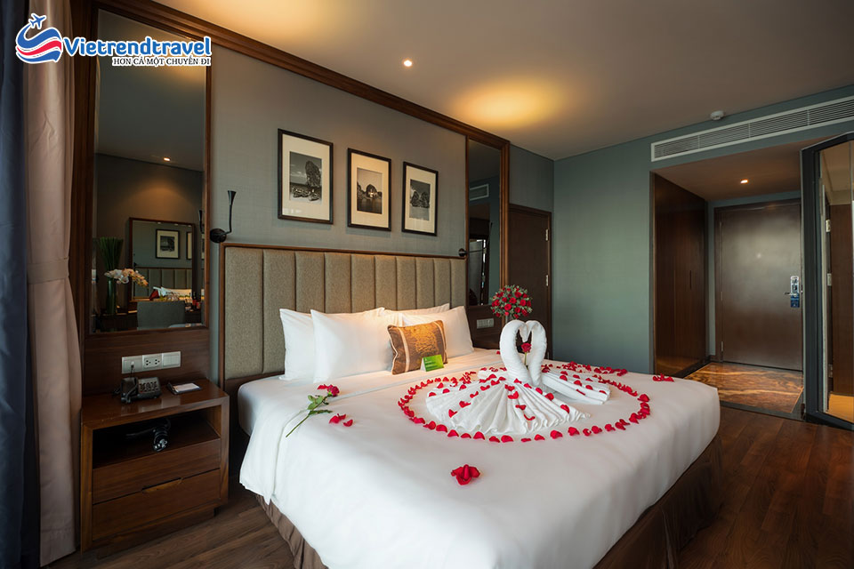 royal-beach-boton-blue-hotel-nha-trang-pacific-double-vietrend-travel-1