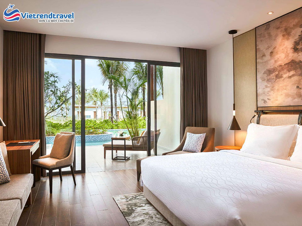 movenpick-resort-waverly-phu-quoc-superior-king-room-with-pool-access